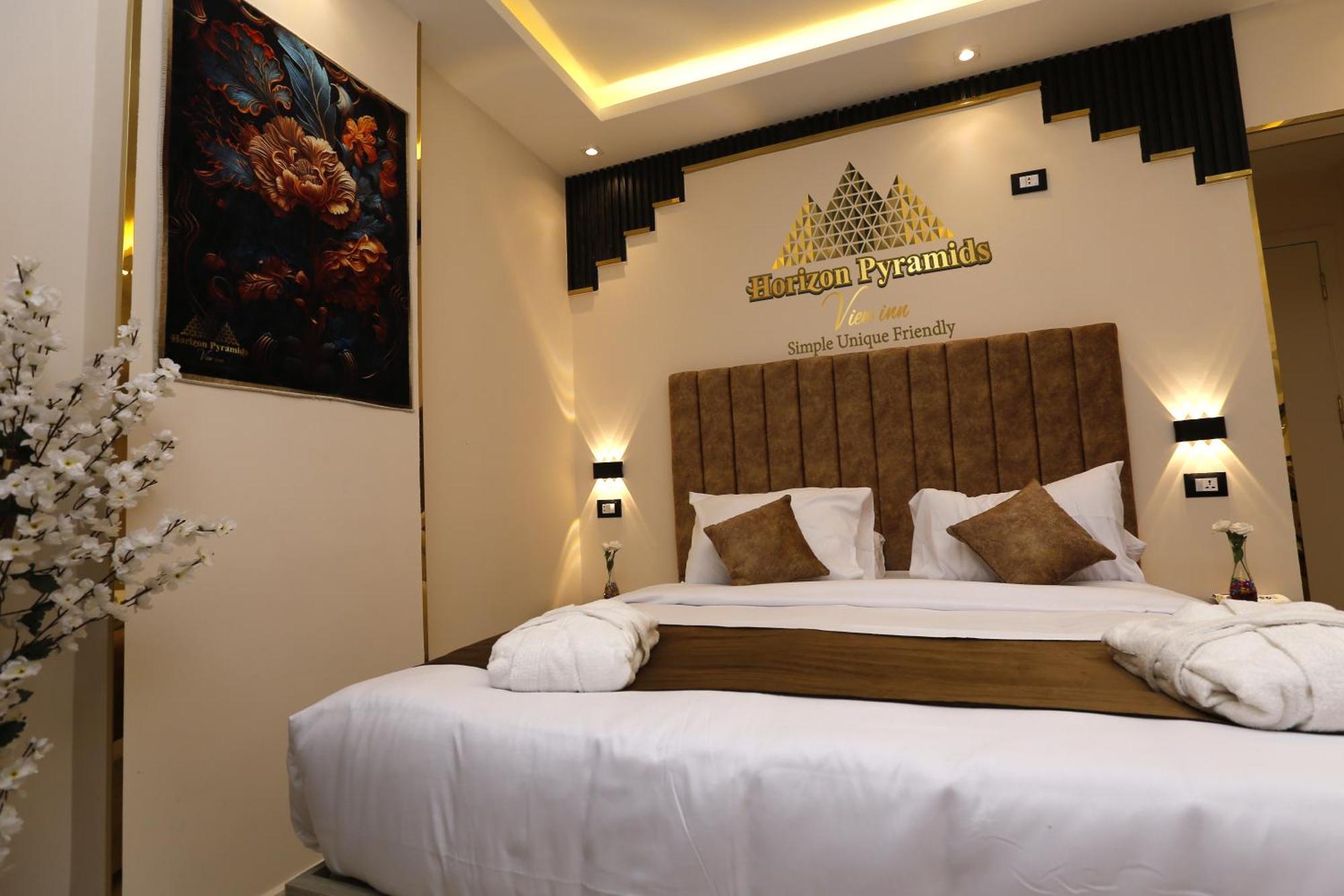 Horizon Pyramids View Inn Kafrat al Jabal Bagian luar foto