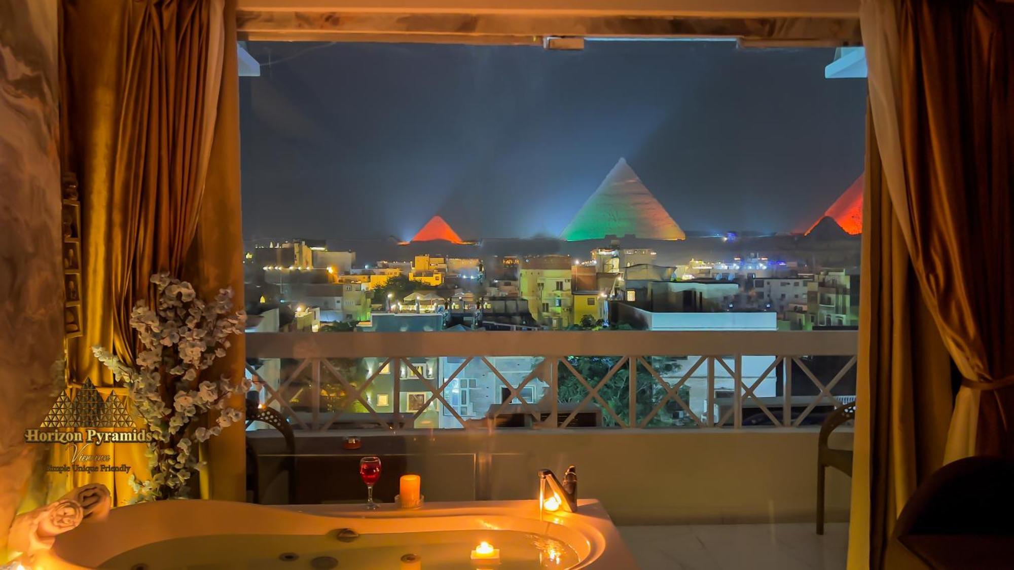 Horizon Pyramids View Inn Kafrat al Jabal Bagian luar foto